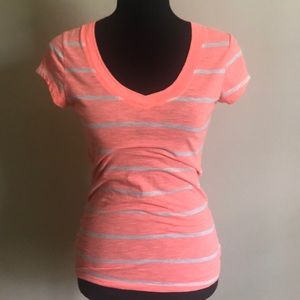 Pink and white t-shirt - small